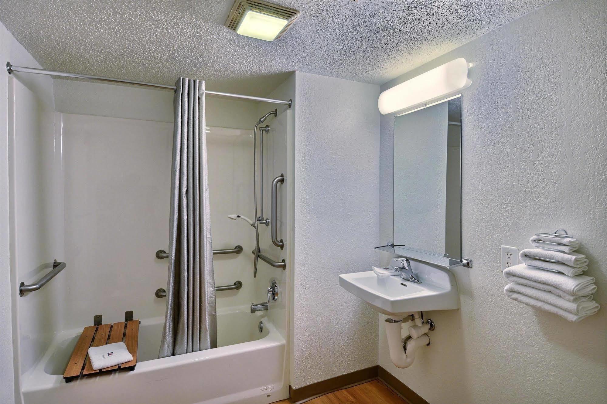Motel 6-Tewksbury, Ma - Boston Eksteriør billede
