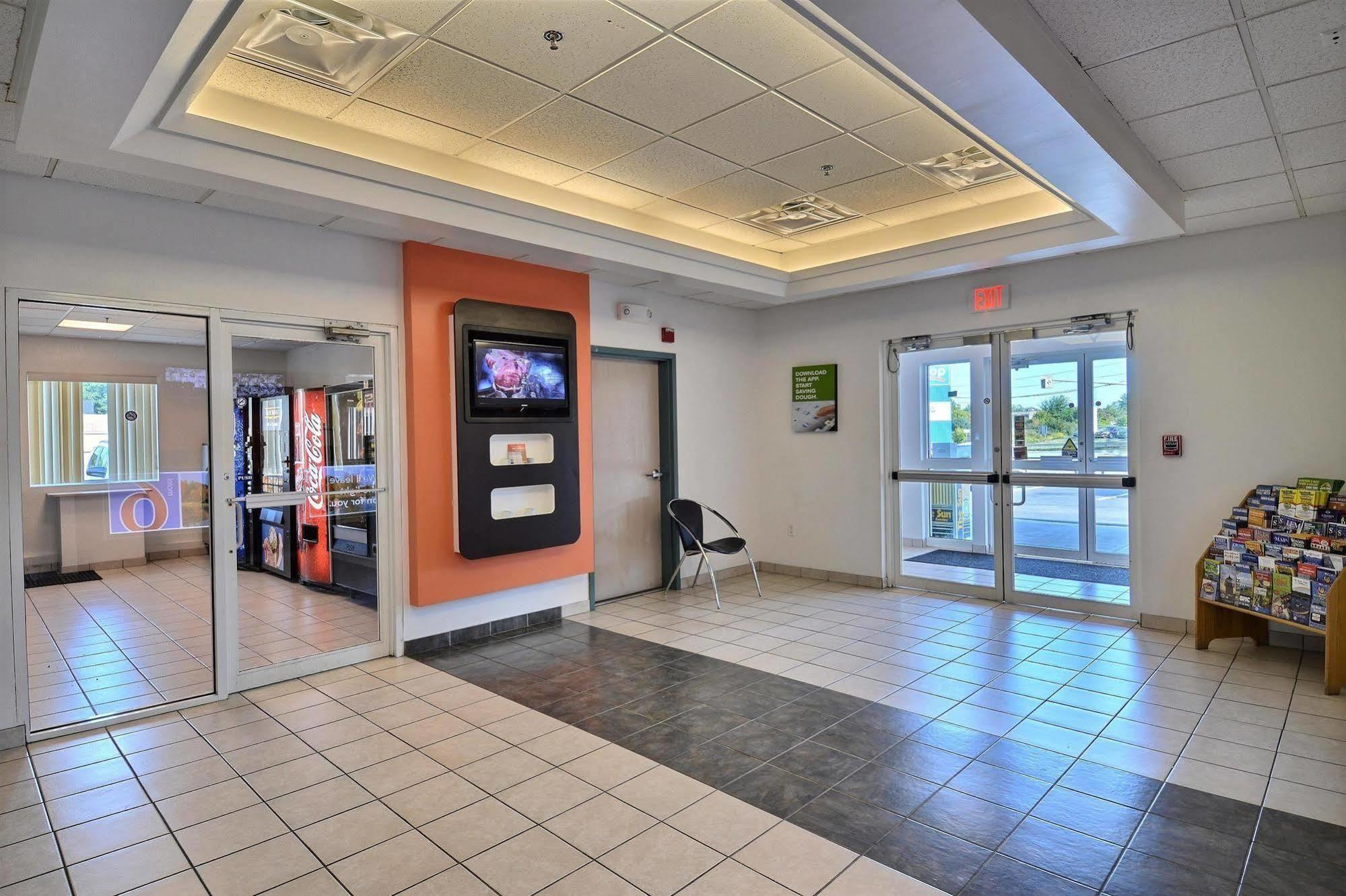 Motel 6-Tewksbury, Ma - Boston Eksteriør billede