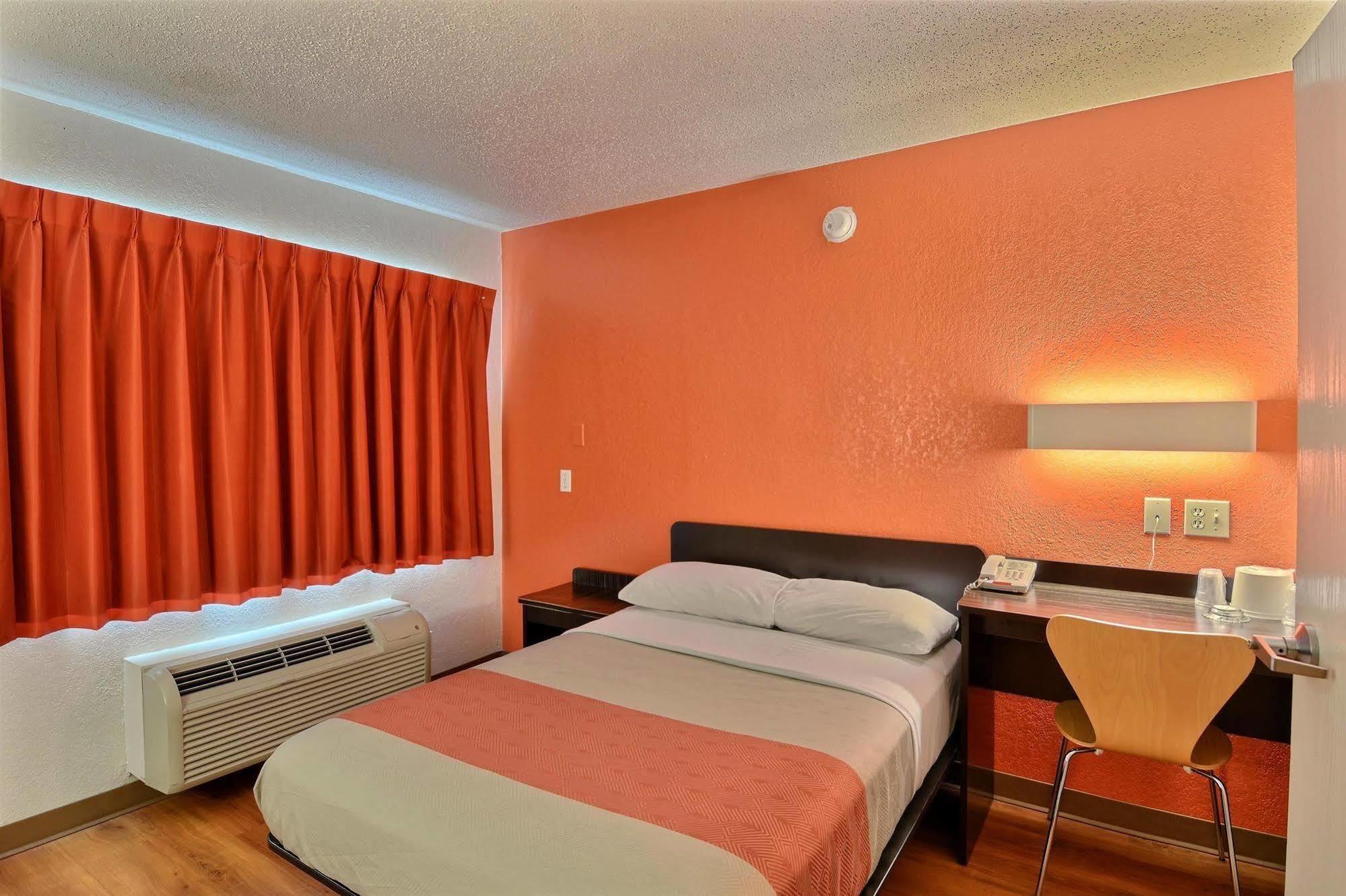 Motel 6-Tewksbury, Ma - Boston Eksteriør billede