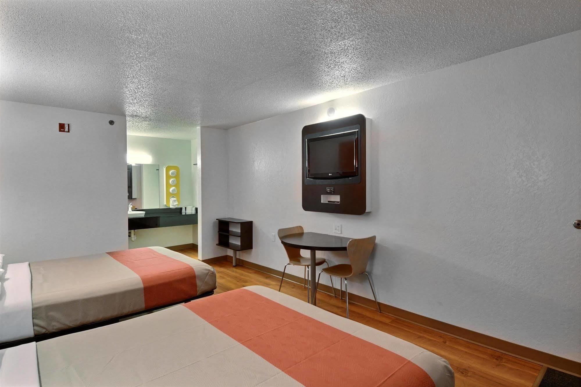 Motel 6-Tewksbury, Ma - Boston Eksteriør billede