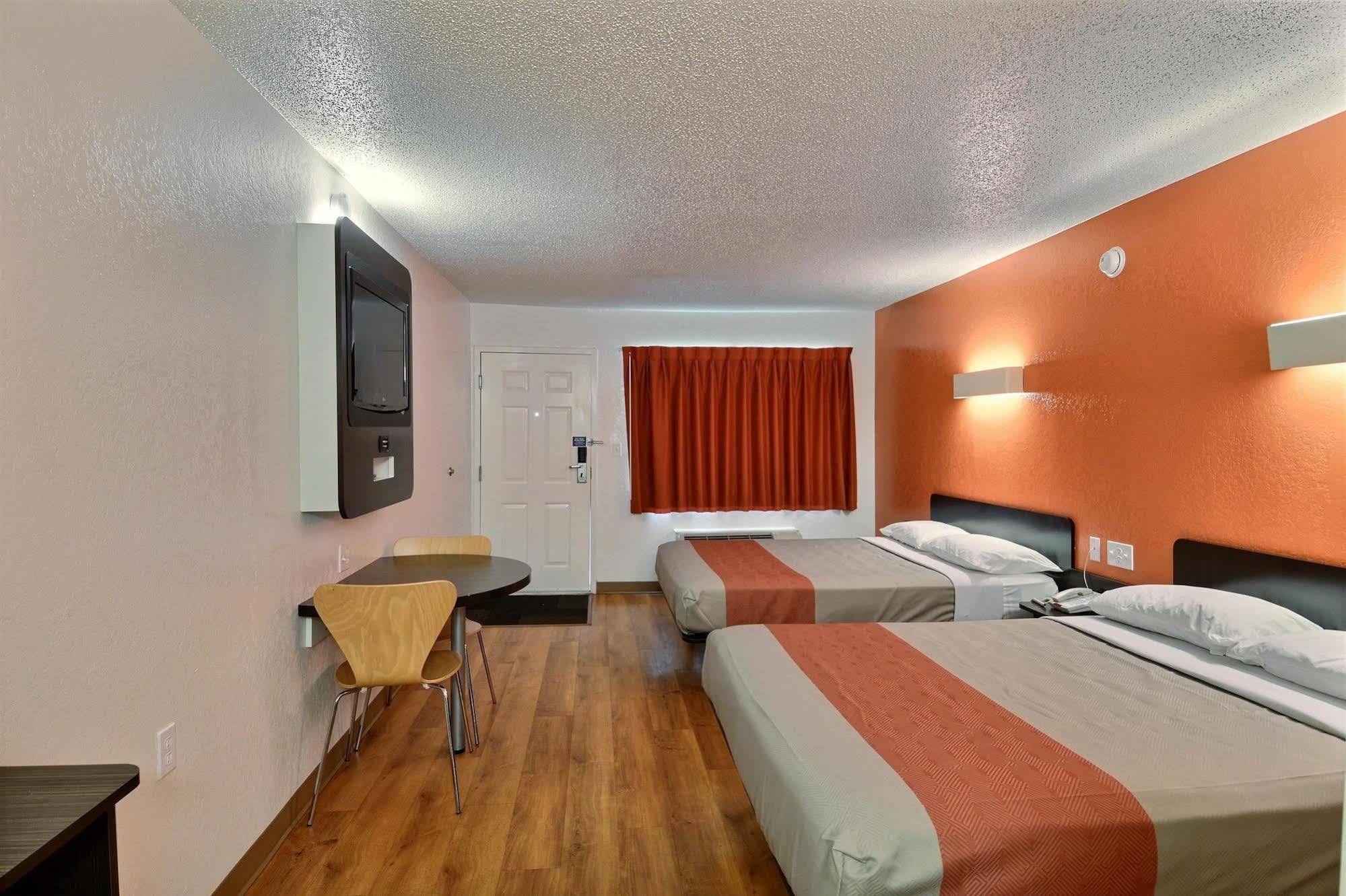Motel 6-Tewksbury, Ma - Boston Eksteriør billede