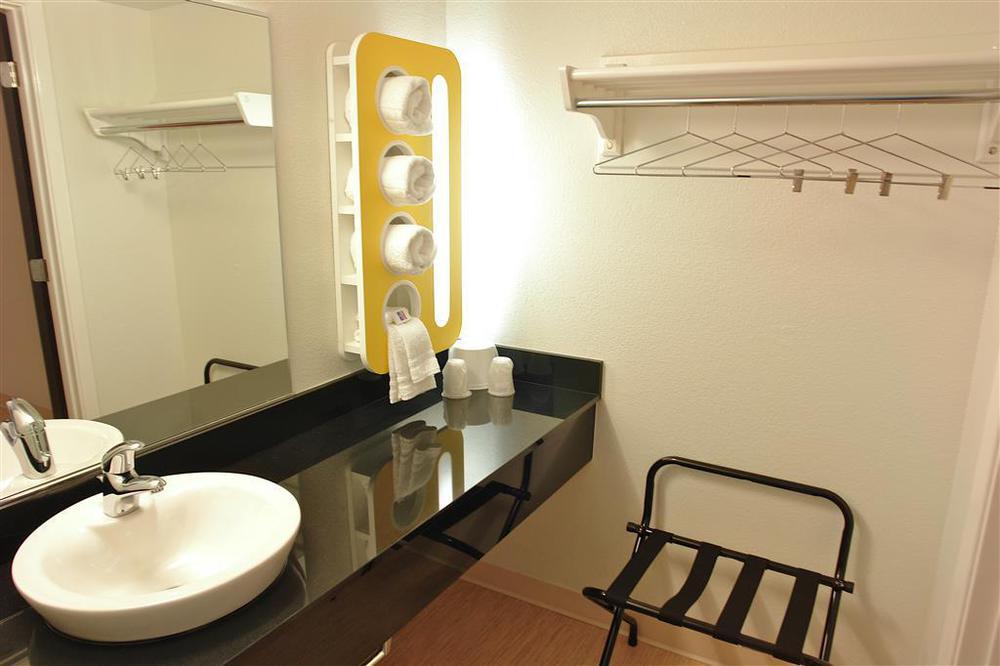 Motel 6-Tewksbury, Ma - Boston Værelse billede